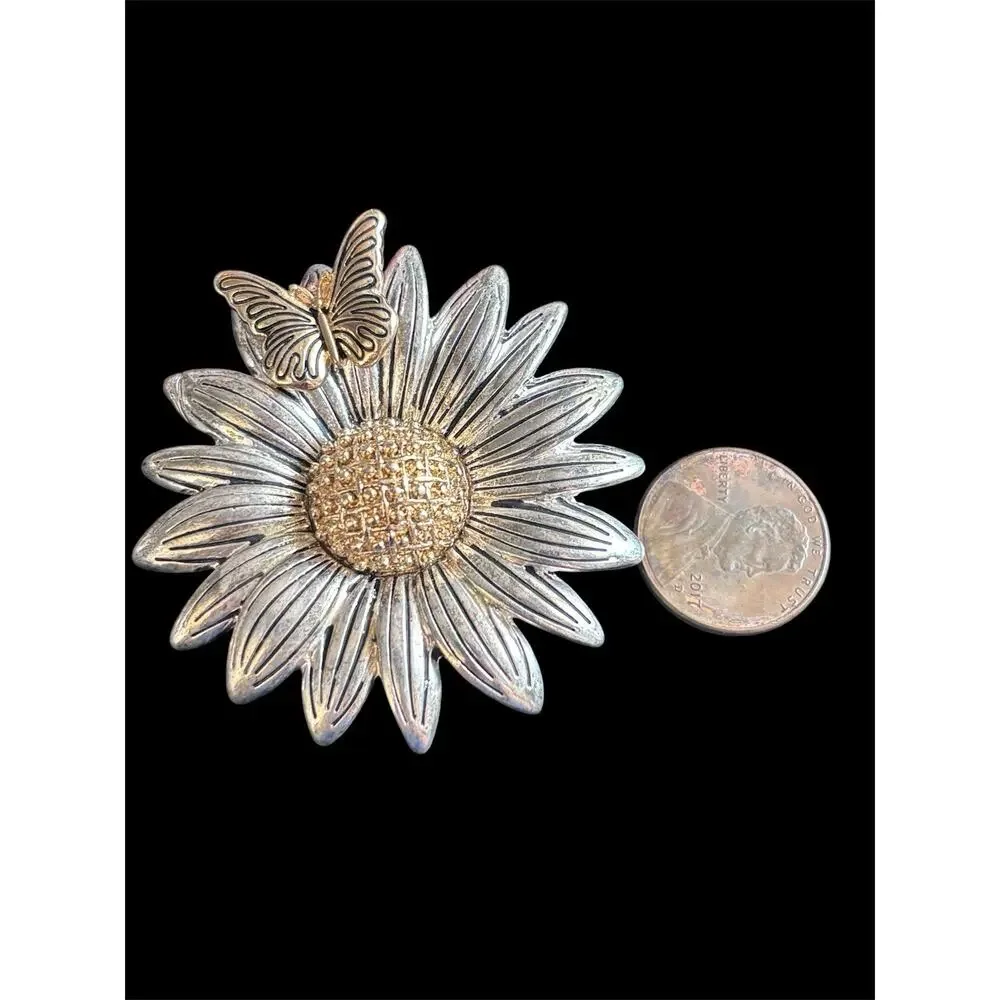 Vtg Two Tone Napier 2” Flower Butterfly Brooch Nature Cottagecore